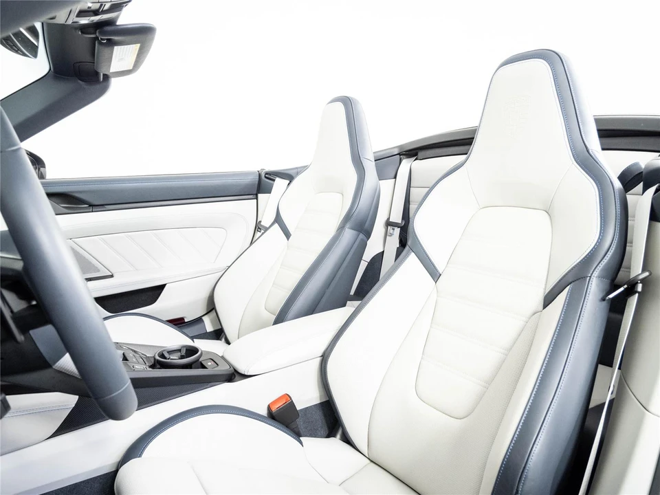 2026 Porsche 911 - Image 5 of 31