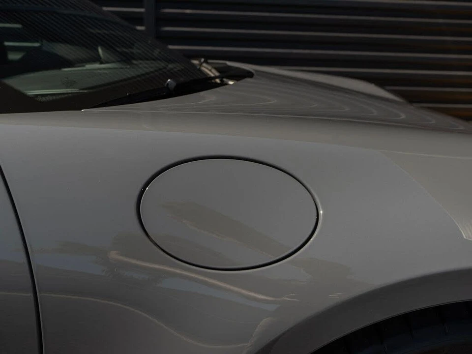 2026 Porsche 911 - Image 16 of 31