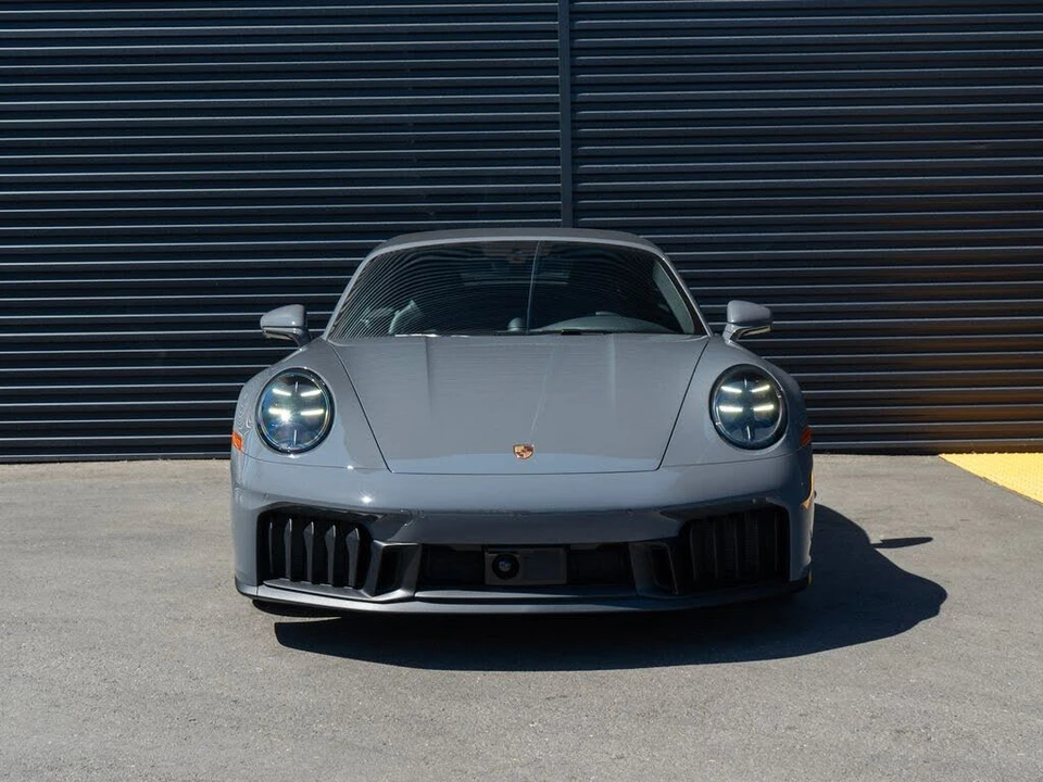 2026 Porsche 911 - Image 6 of 31
