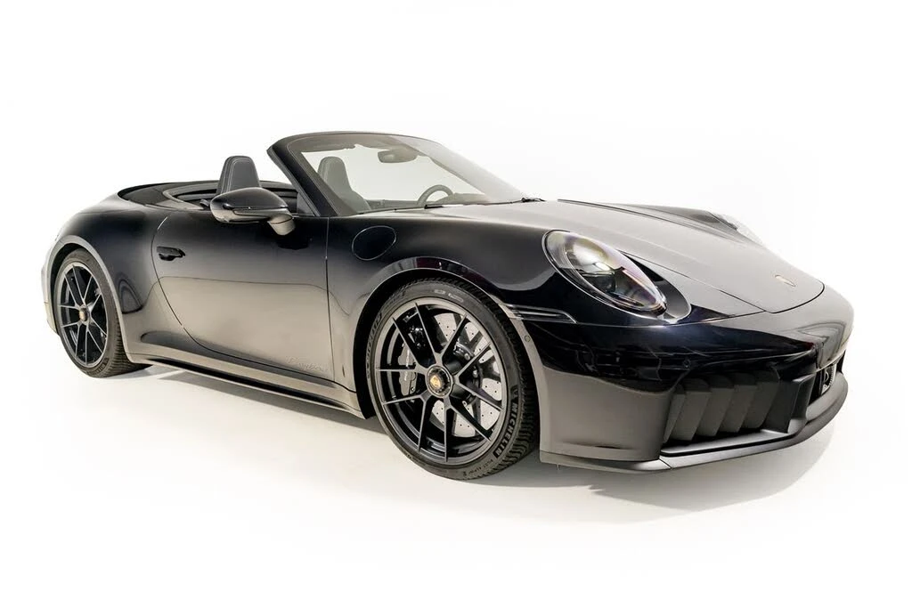 2026 Porsche 911 - Image 21 of 31