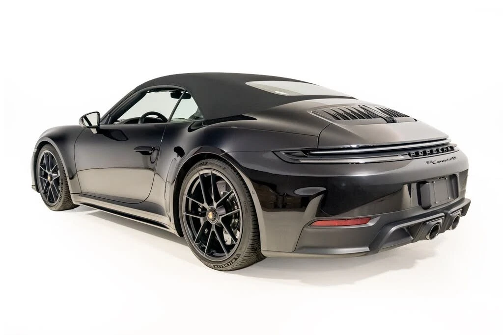2026 Porsche 911 - Image 4 of 31