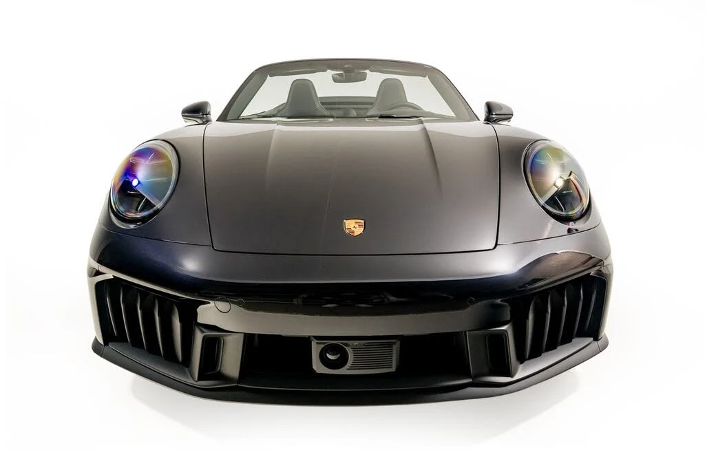 2026 Porsche 911 - Image 13 of 31