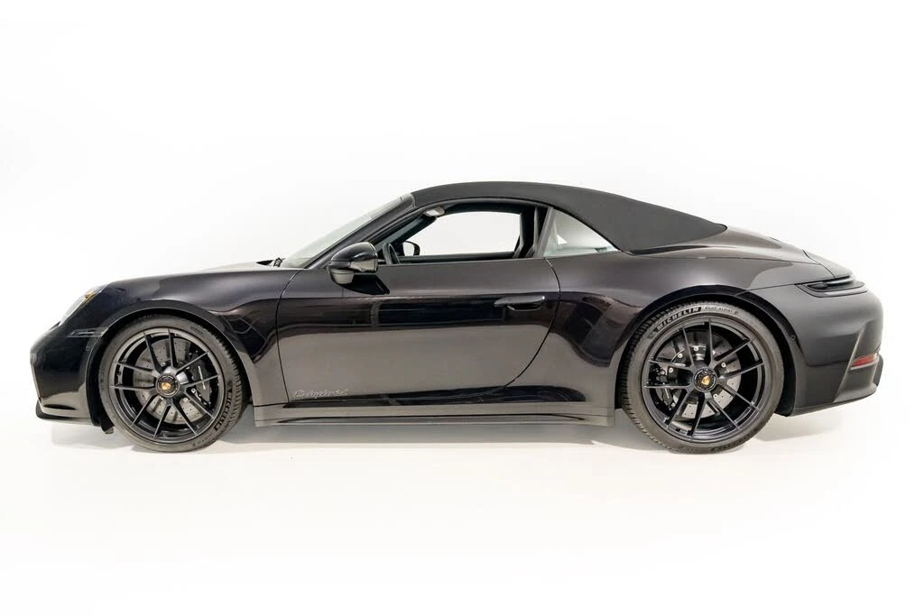 2026 Porsche 911 - Image 3 of 31