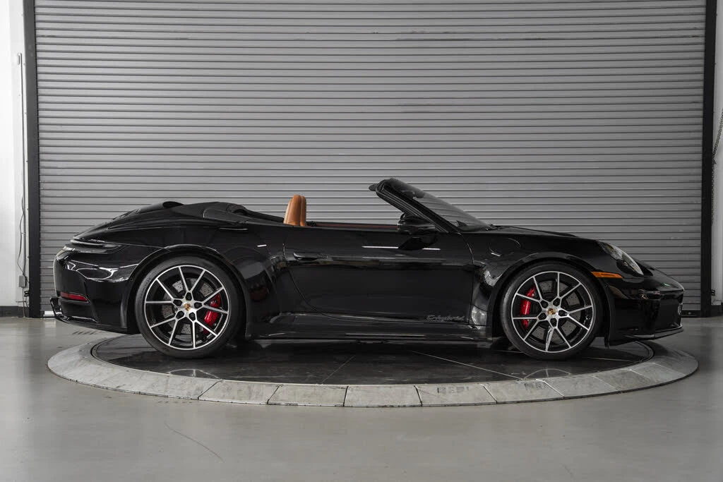 2026 Porsche 992 Carrera GTS - Image 6 of 31
