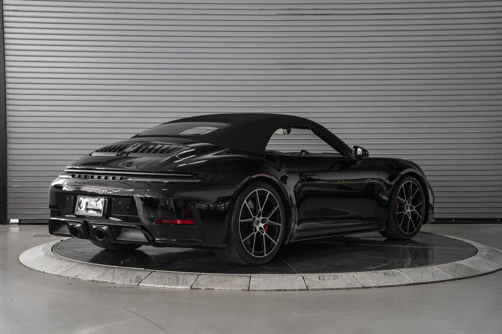 2026 Porsche 992 Carrera GTS - Image 12 of 31