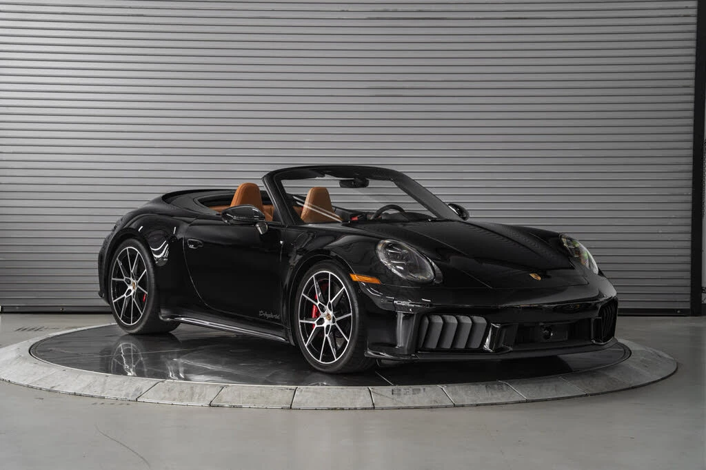 2026 Porsche 992 Carrera GTS - Image 7 of 31