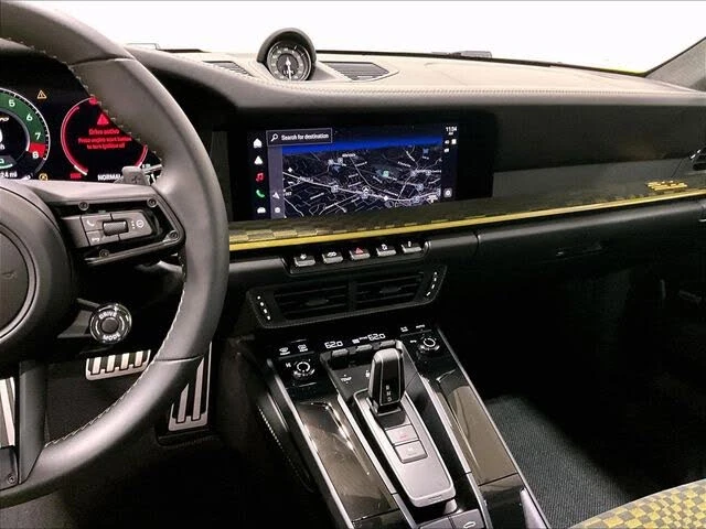 2026 Porsche 911 - Image 10 of 31