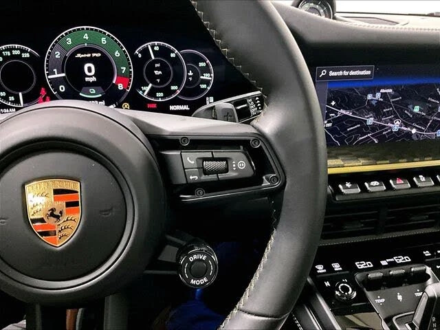 2026 Porsche 911 - Image 23 of 31