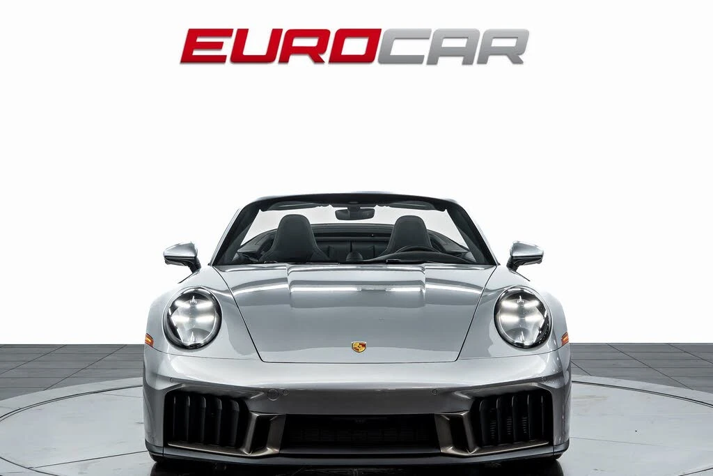 2026 Porsche 911 - Image 11 of 31