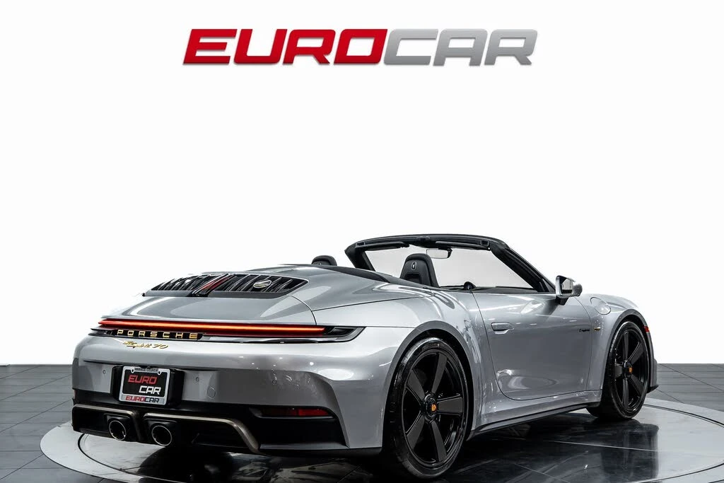 2026 Porsche 911 - Image 7 of 31