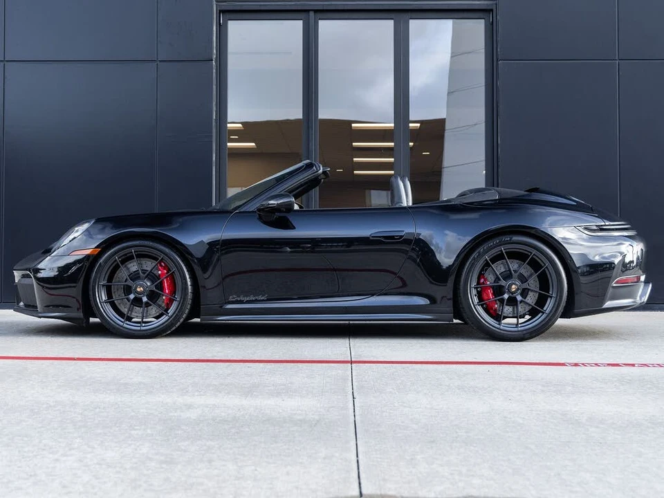 2026 Porsche 992 Carrera GTS - Image 2 of 31