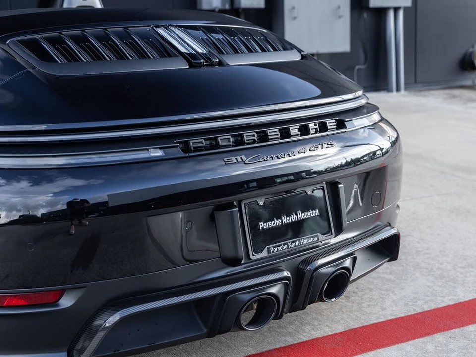 2026 Porsche 992 Carrera GTS - Image 16 of 31