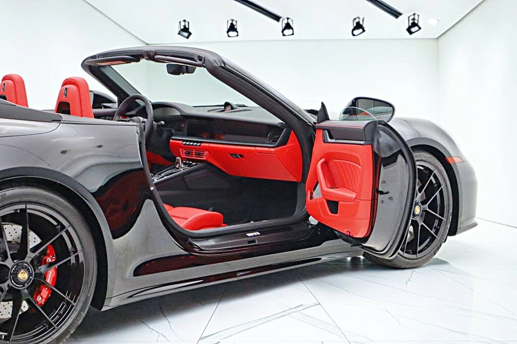 2026 Porsche 992 Carrera GTS - Image 12 of 31