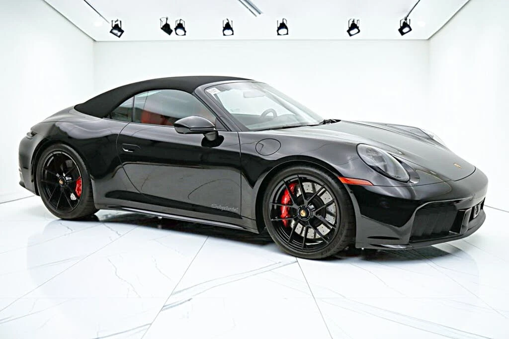 2026 Porsche 992 Carrera GTS - Image 27 of 31