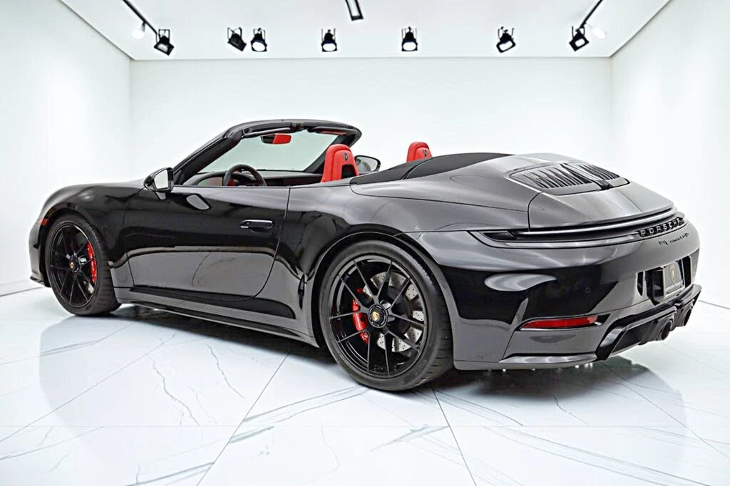 2026 Porsche 992 Carrera GTS - Image 8 of 31
