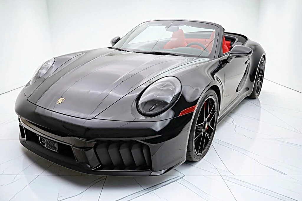 2026 Porsche 992 Carrera GTS - Image 14 of 31