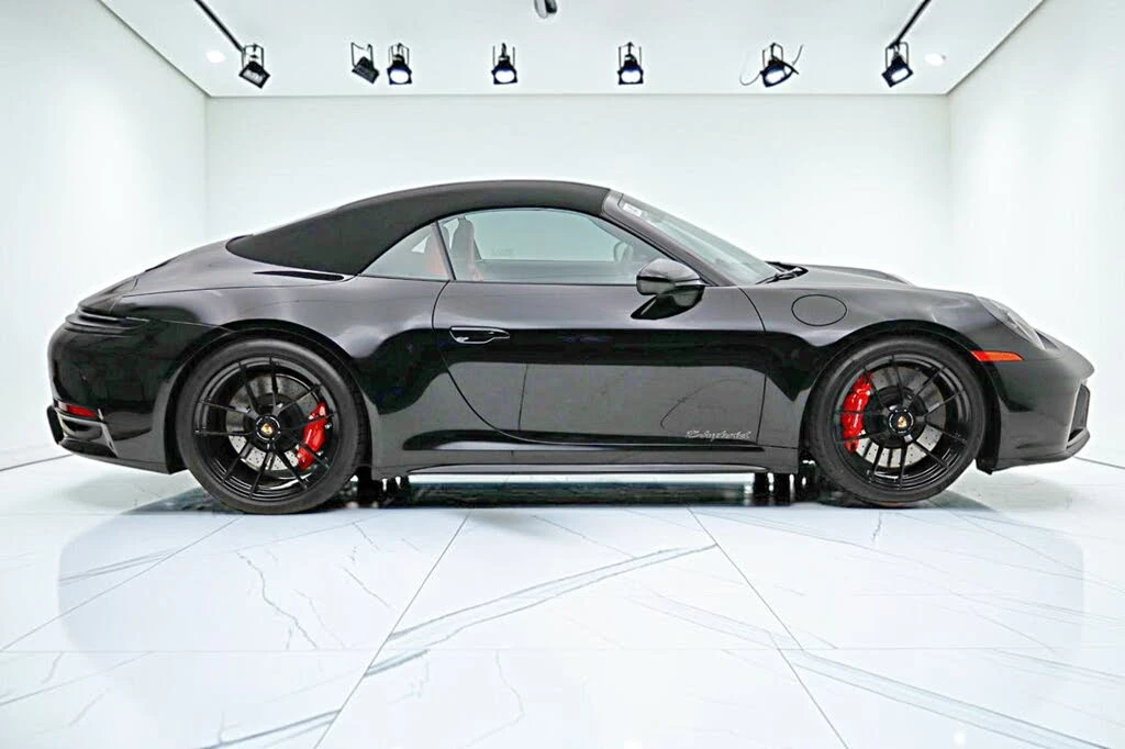 2026 Porsche 992 Carrera GTS - Image 26 of 31