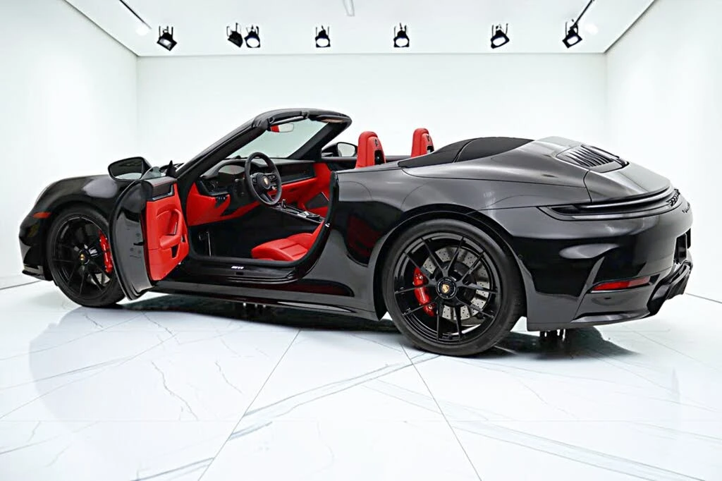 2026 Porsche 992 Carrera GTS - Image 5 of 31