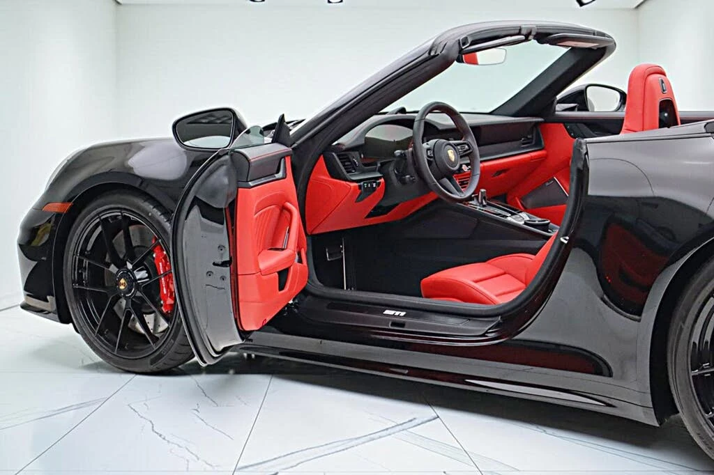 2026 Porsche 992 Carrera GTS - Image 6 of 31
