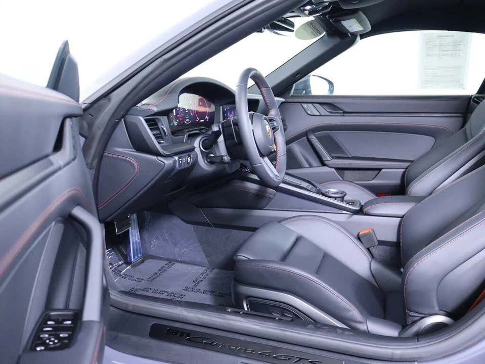 2026 Porsche 911 - Image 5 of 26