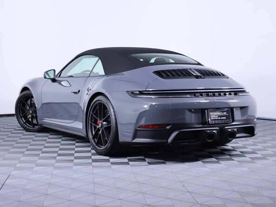 2026 Porsche 911 - Image 3 of 26