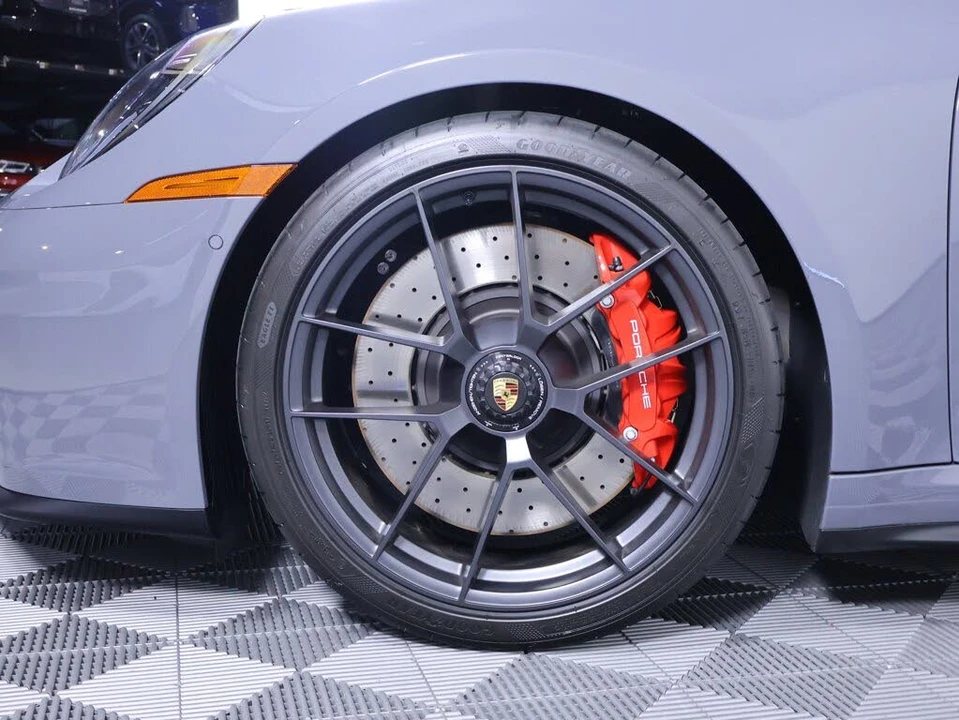2026 Porsche 911 - Image 13 of 26