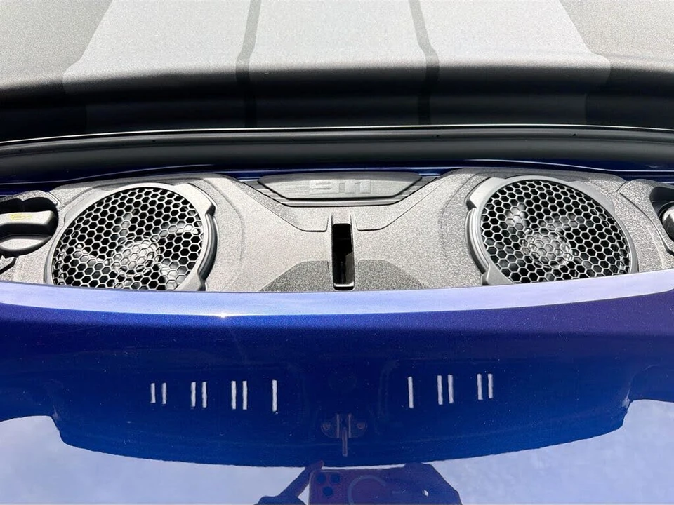 2026 Porsche 911 - Image 29 of 31
