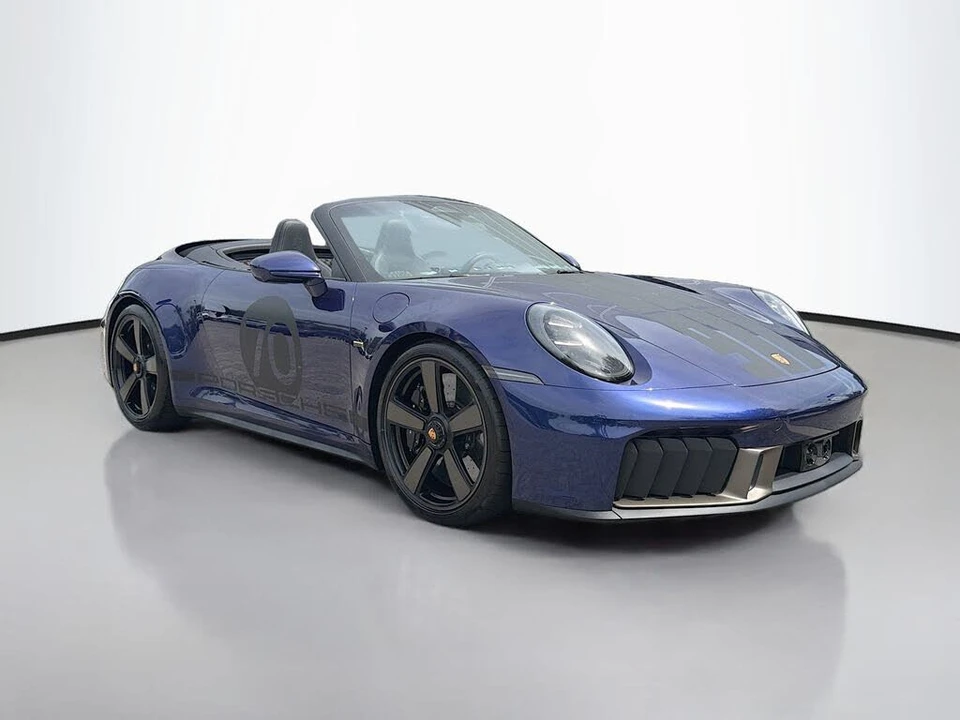 2026 Porsche 911 - Image 7 of 31