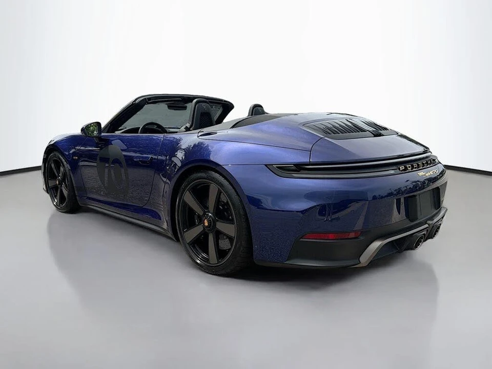 2026 Porsche 911 - Image 3 of 31
