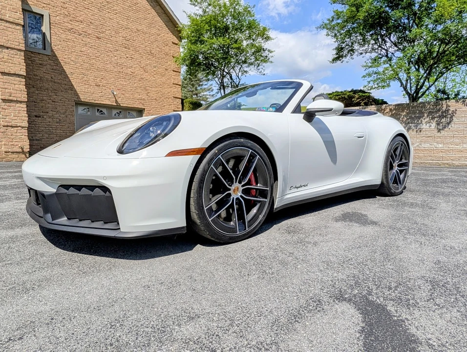2026 Porsche 992 Carrera GTS - Image 18 of 31