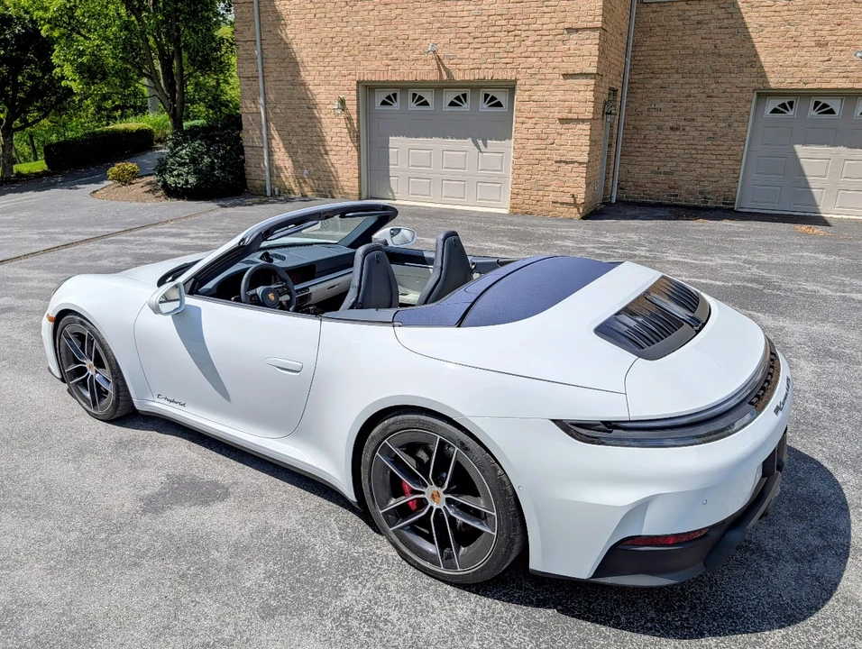 2026 Porsche 992 Carrera GTS - Image 14 of 31