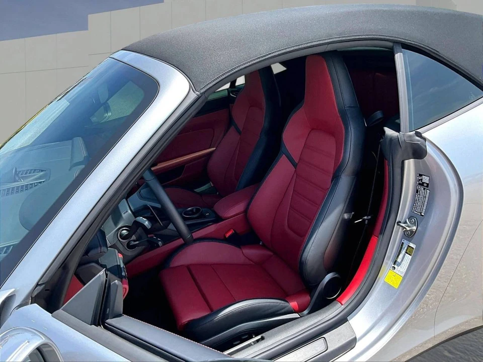 2026 Porsche 992 Carrera GTS - Image 5 of 5