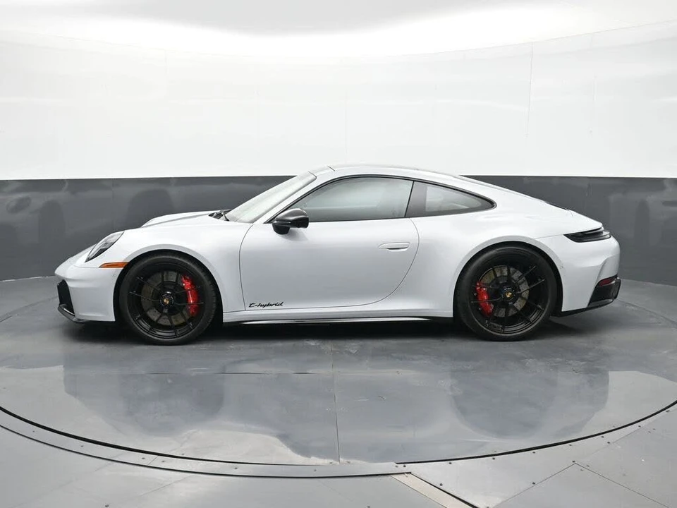 2026 Porsche 992 Carrera GTS - Image 2 of 29