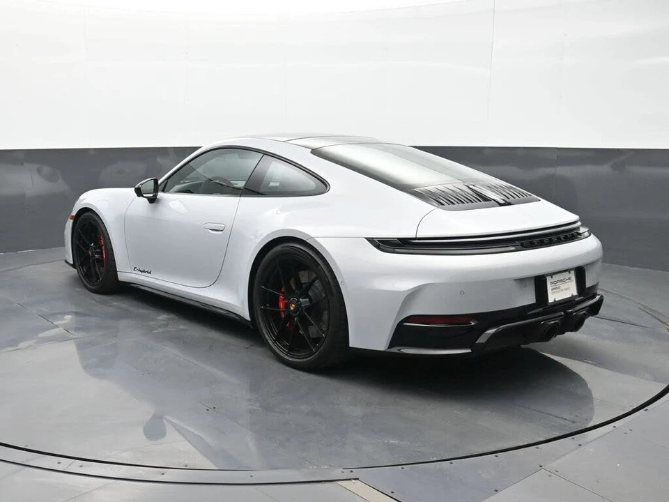 2026 Porsche 992 Carrera GTS - Image 3 of 29
