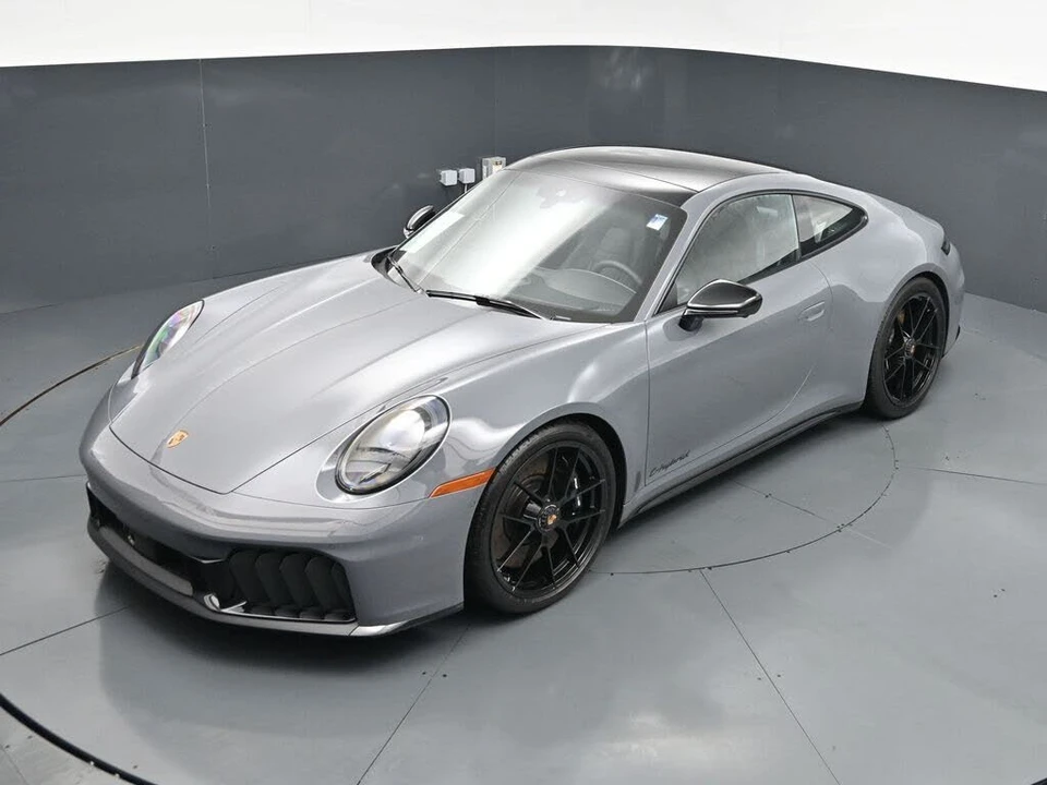 2026 Porsche 992 Carrera GTS - Image 12 of 31
