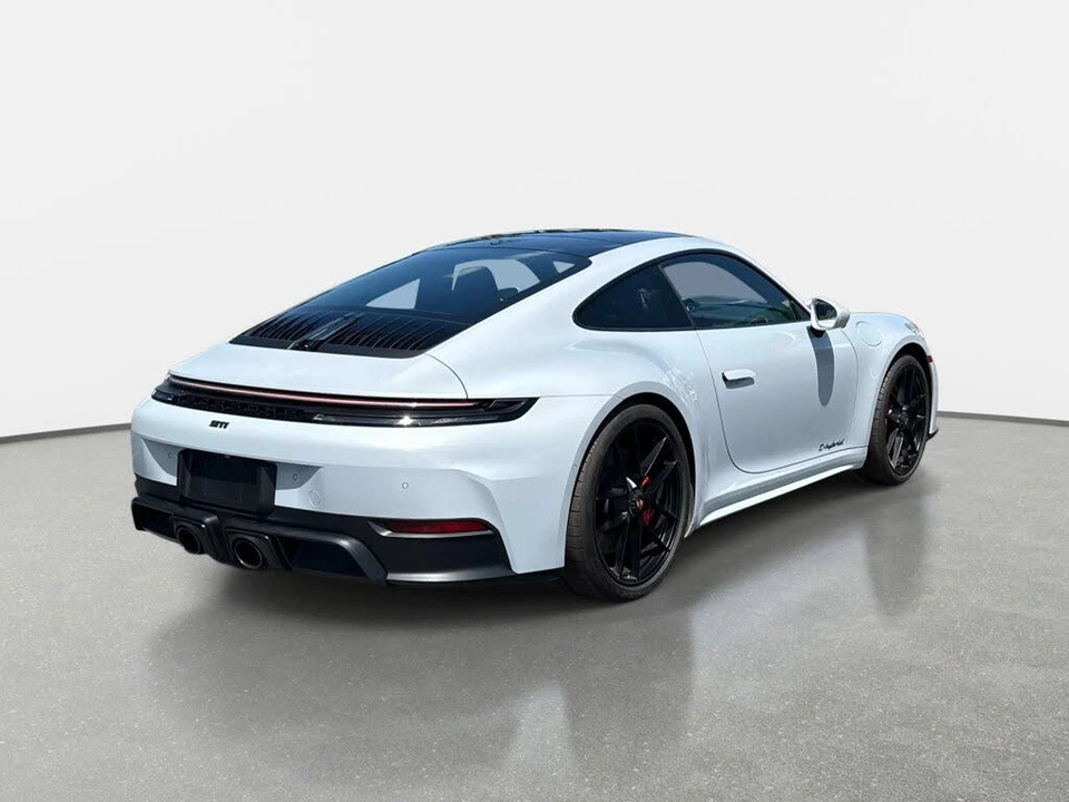 2026 Porsche 992 Carrera GTS - Image 3 of 31