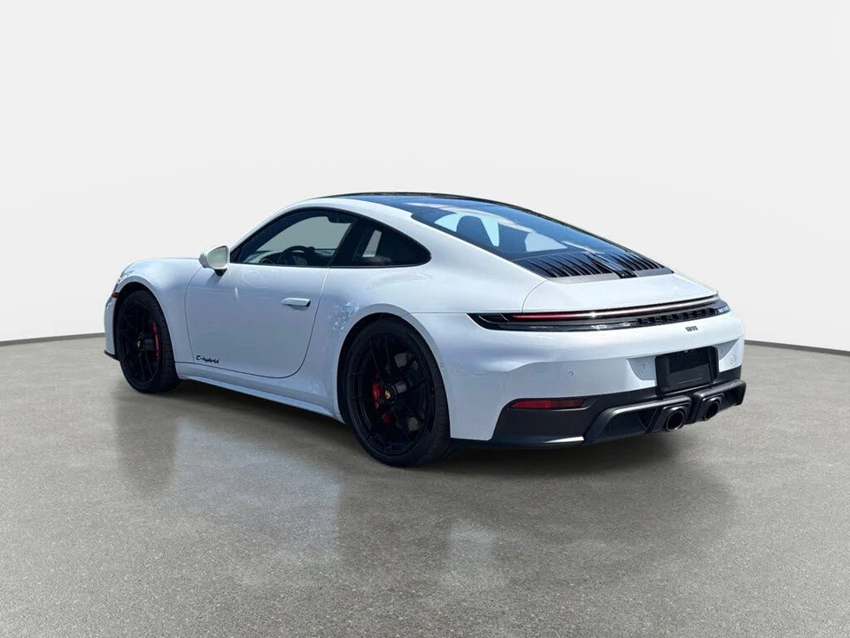2026 Porsche 992 Carrera GTS - Image 5 of 31