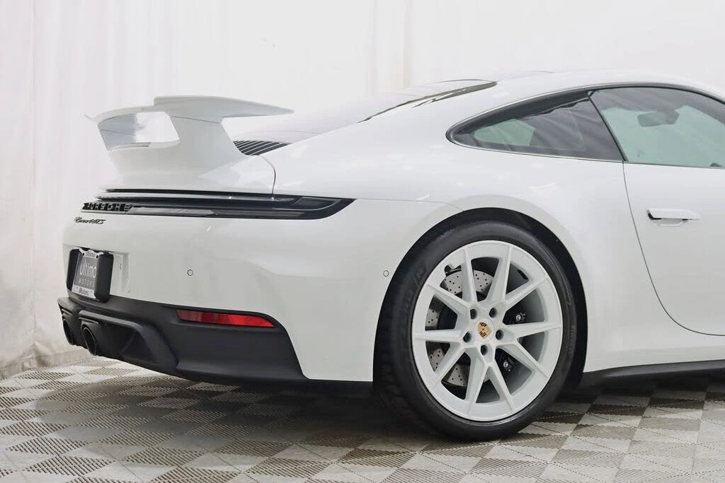 2026 Porsche 992 Carrera GTS - Image 12 of 31