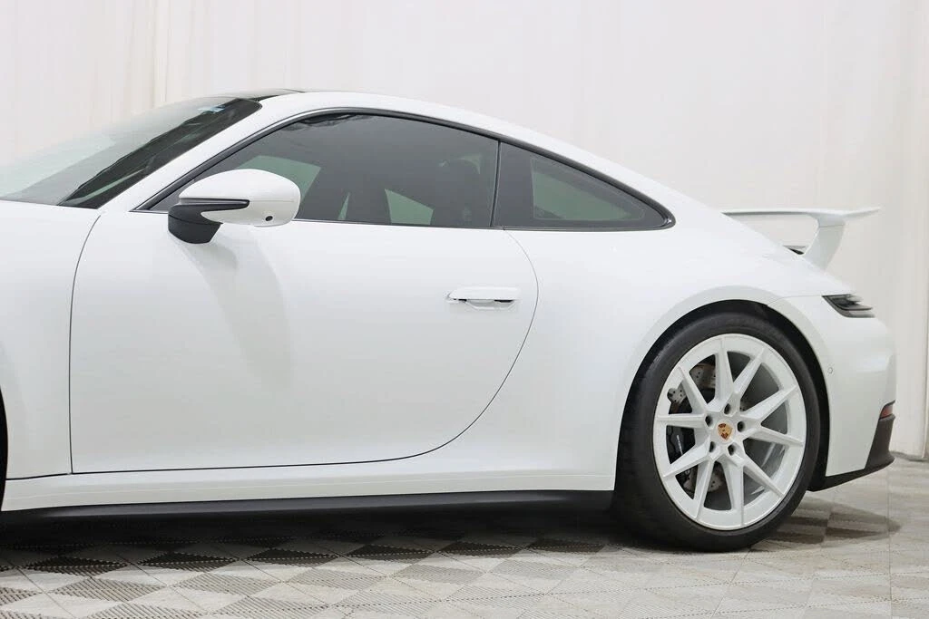 2026 Porsche 992 Carrera GTS - Image 4 of 31