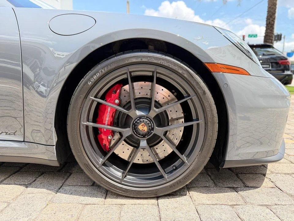 2026 Porsche 992 Carrera GTS - Image 30 of 31