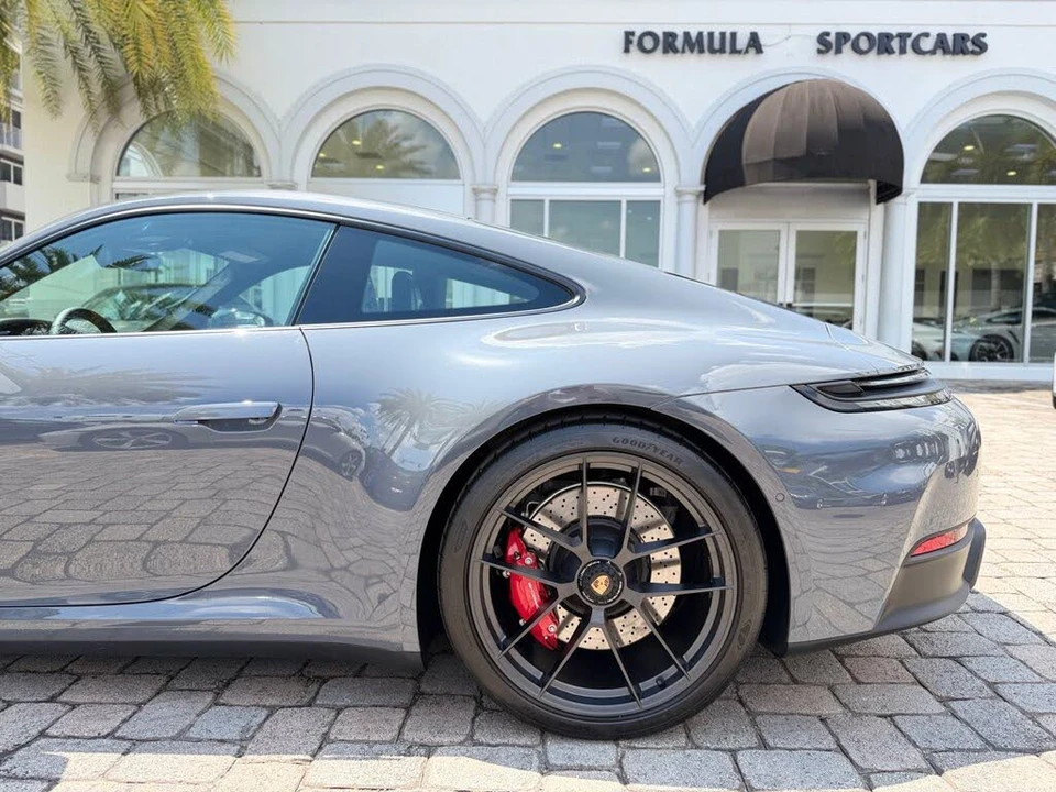 2026 Porsche 992 Carrera GTS - Image 25 of 31
