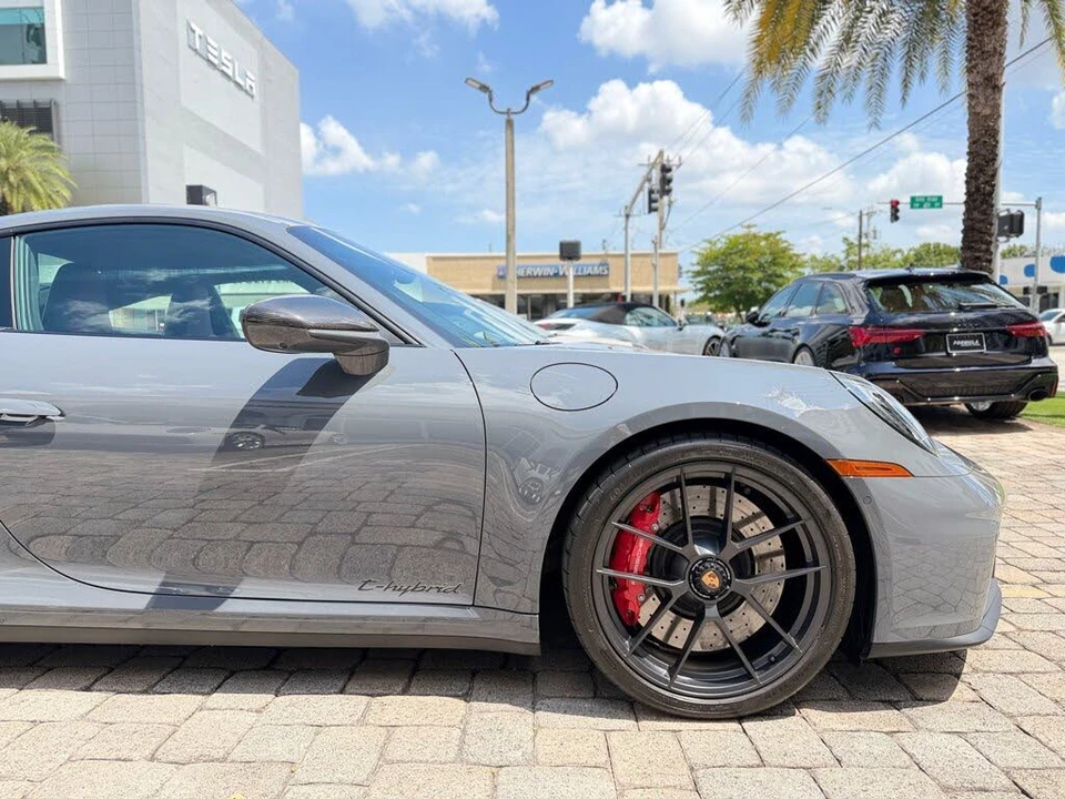 2026 Porsche 992 Carrera GTS - Image 26 of 31