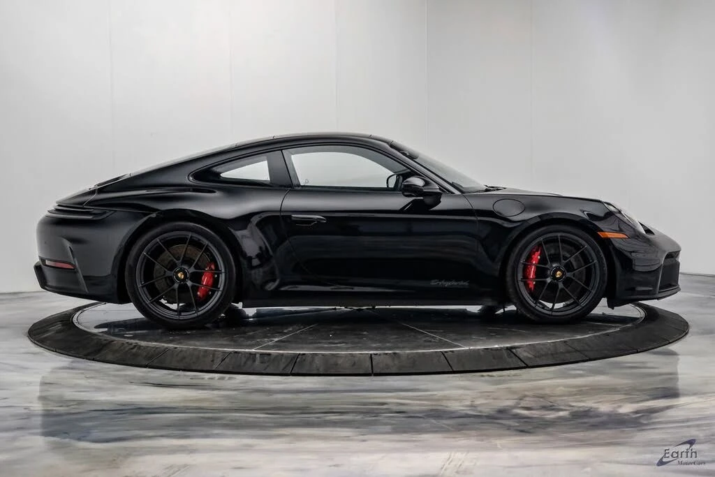 2026 Porsche 992 Carrera GTS - Image 19 of 31