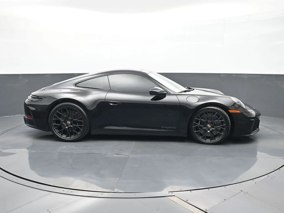 2026 Porsche 992 Carrera GTS - Image 20 of 30