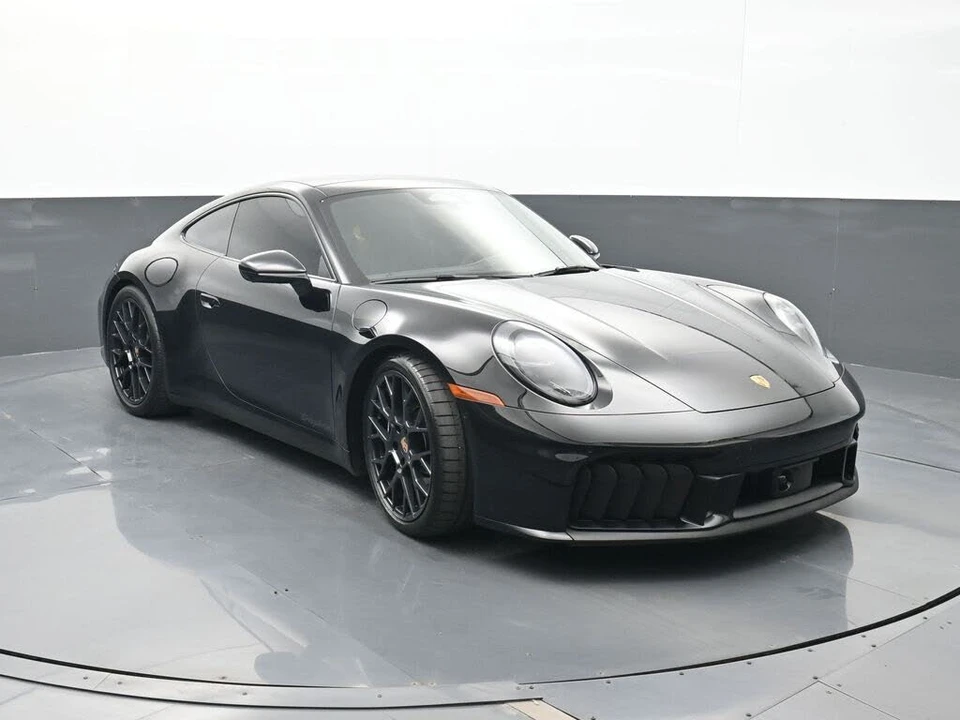 2026 Porsche 992 Carrera GTS - Image 21 of 30