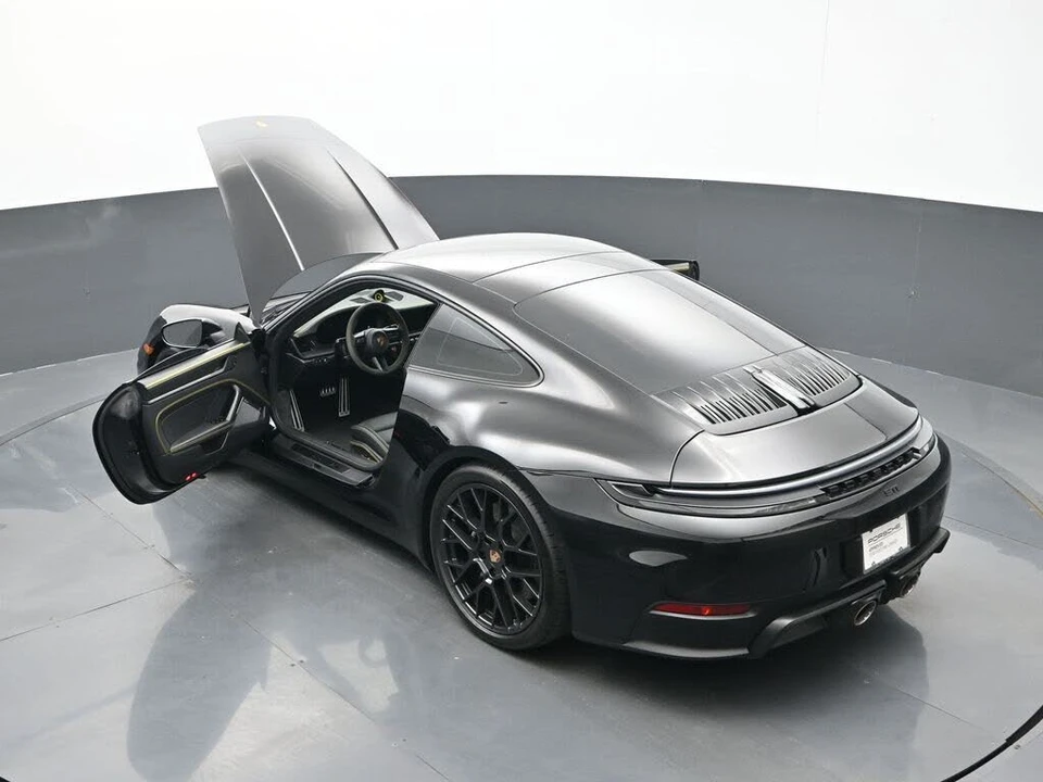 2026 Porsche 992 Carrera GTS - Image 25 of 30