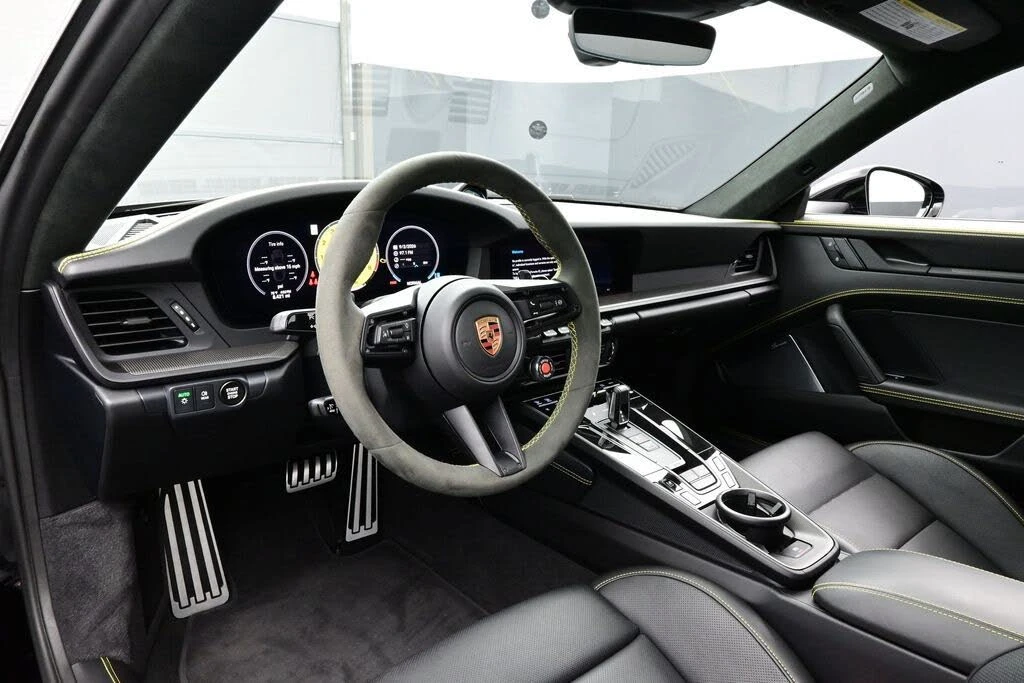 2026 Porsche 992 Carrera GTS - Image 4 of 30