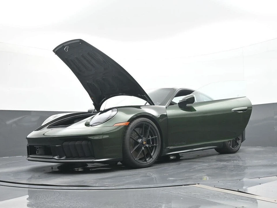 2026 Porsche 992 Carrera GTS - Image 26 of 29
