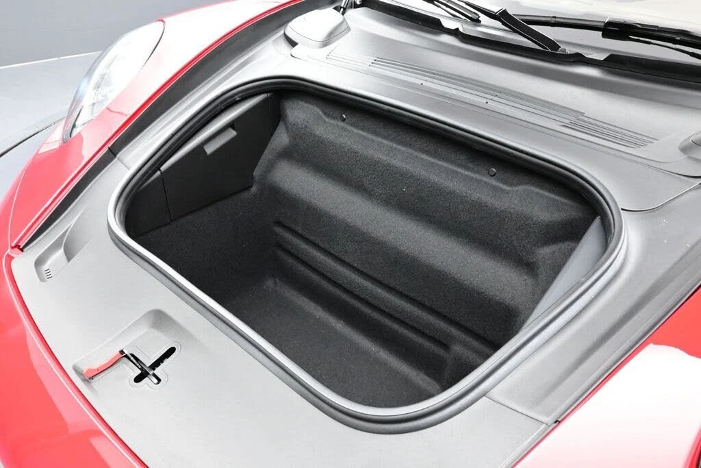 2026 Porsche 992 Carrera GTS - Image 15 of 28