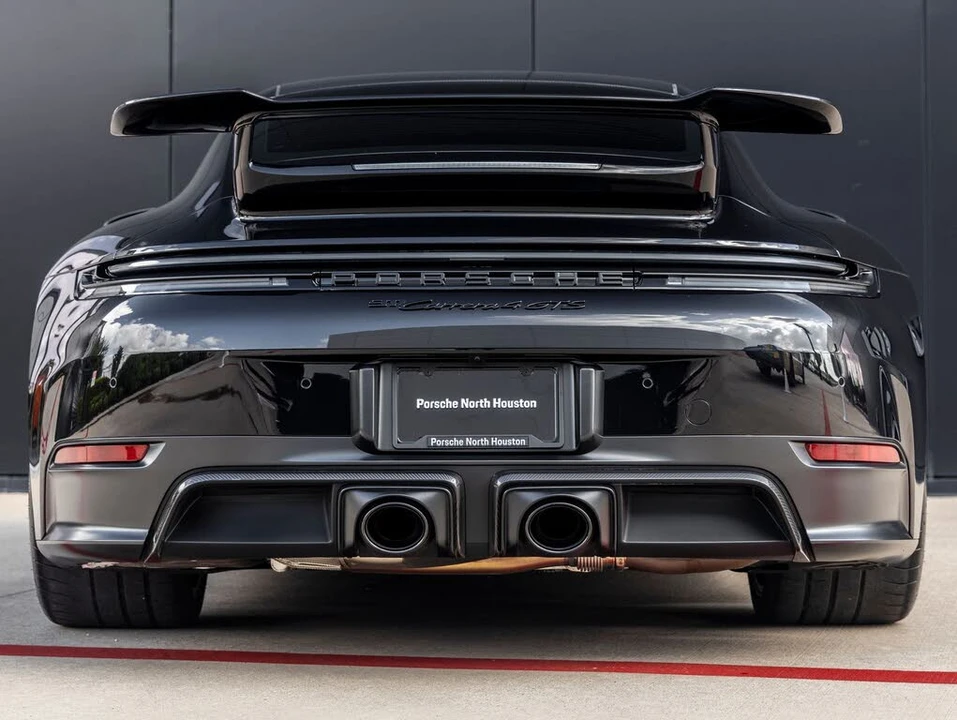 2026 Porsche 992 Carrera GTS - Image 10 of 31